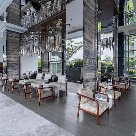 B Landmark Residence Bandung Kültér fotó